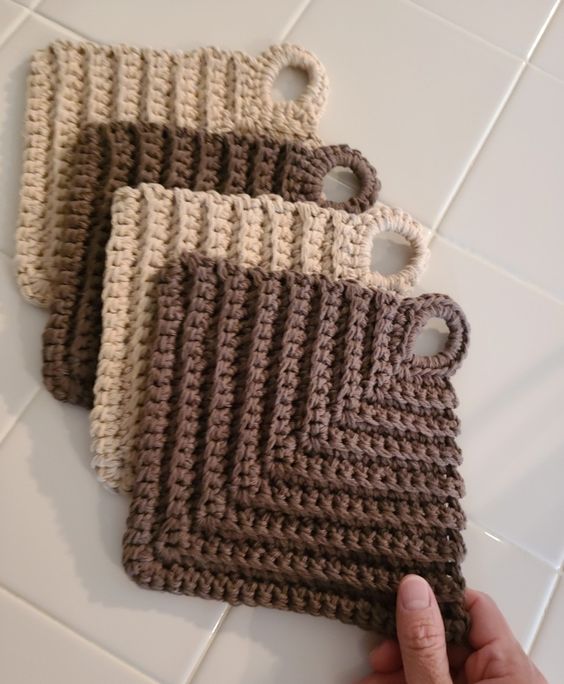 Pot Holders: A Kitchen Essential with Style and Function